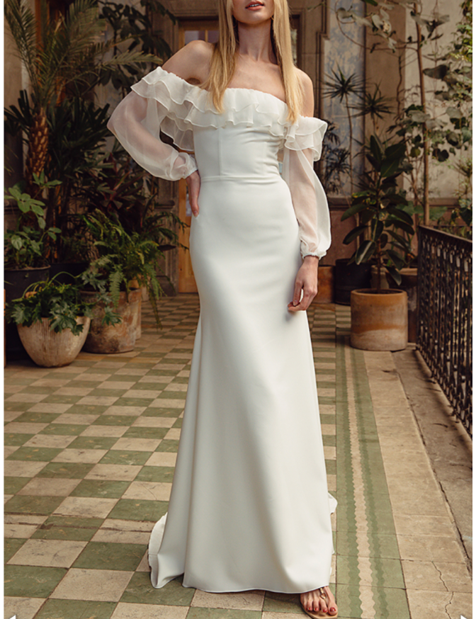 Daffodil - US 12 HALO by Lovely Bride Cincinnati Daffodil - US 12 HALO by Lovely Bride Cincinnati